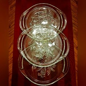 A beautiful set of serving platters